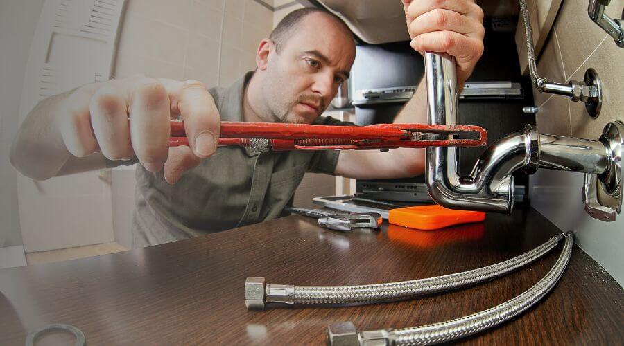 Professional emergency plumbing in Floral, AR